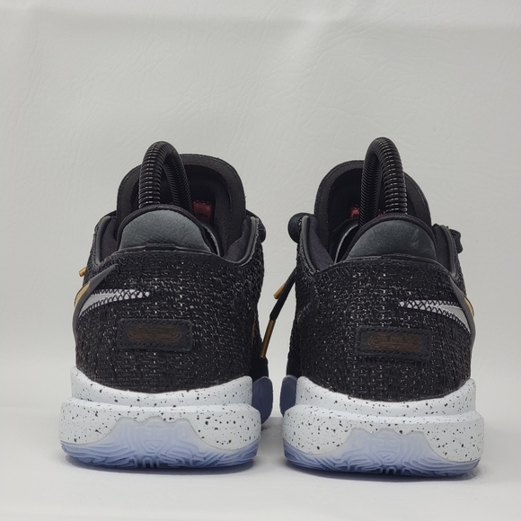 Nike LeBron 20 Black Metallic Gold White Basketball DJ5423-003 Mens Size 6 New - Picture 6 of 12